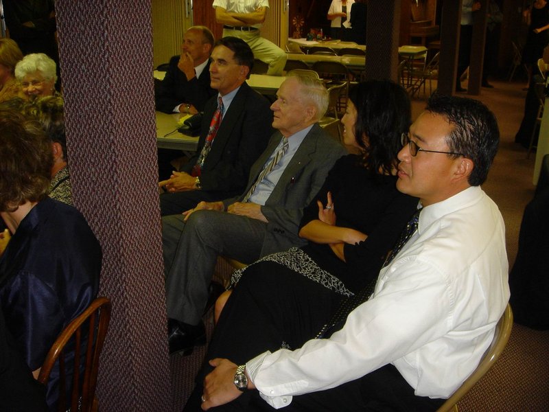 2004/07(July)/05(Mothers-Funeral)/800x600_2004-07-29 13-57-53.jpg
